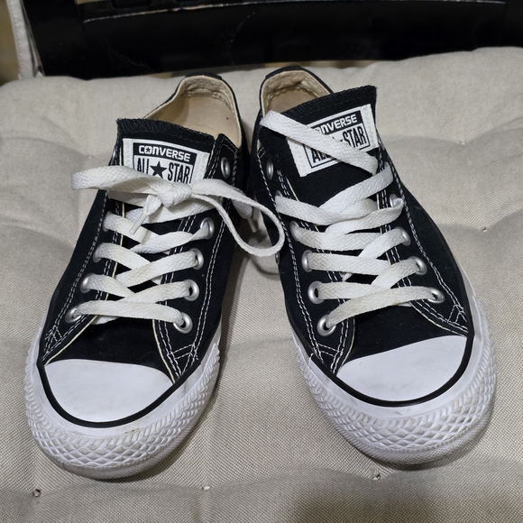 Converse Shoes - Converse All Star Black & White Low Top Sneakers 7W Used Good Conditions